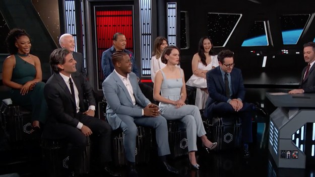 Star Wars Cast on Premiere, Stealing from Set & Gifts from J.J.