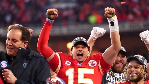 Mahomes leads Chiefs to SuperBowl LIV victory over 49ers, Super Bowl, Sports