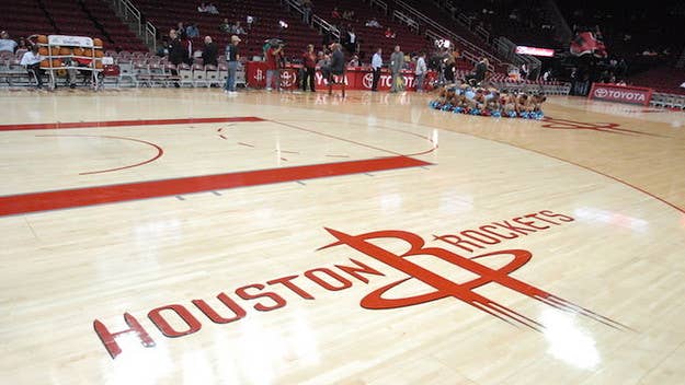 The Houston Rockets GM Daryl Morey showed support for Hong Kong protestors.