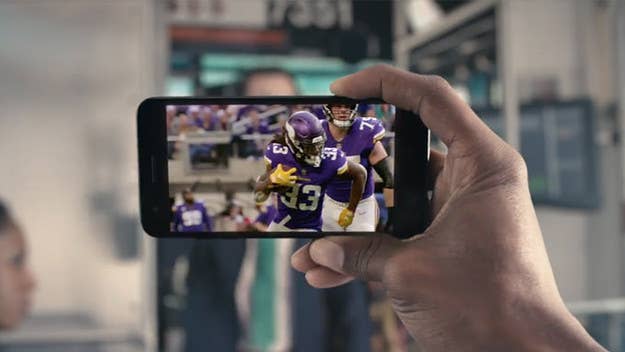 Throughout the 2019/2020 NFL season, local and primetime games can be streamed for free on the Yahoo Sports app.