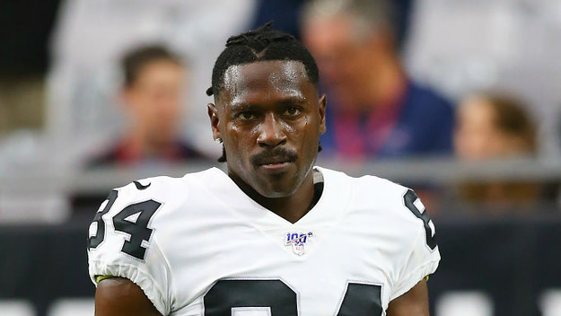 Antonio Brown upset at Raiders for nearly $54,000 in fines – The