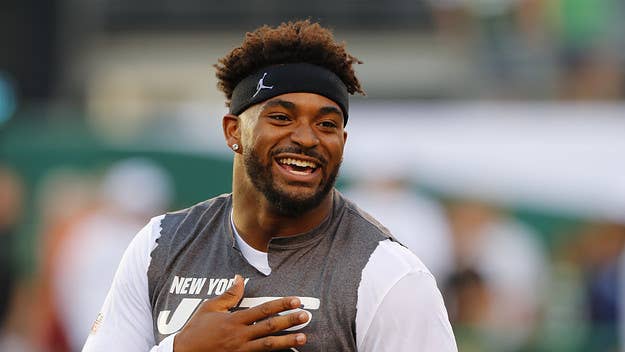 We caught up with the Jets safety and Jordan athlete to talk about the Monday night matchup, why fans shouldn't overreact after one game, and his chats with M.J