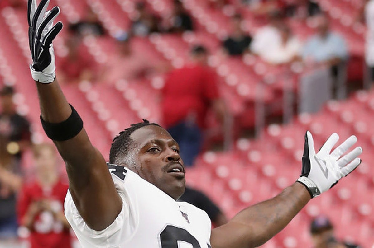 Raiders players react to departure of receiver Antonio Brown