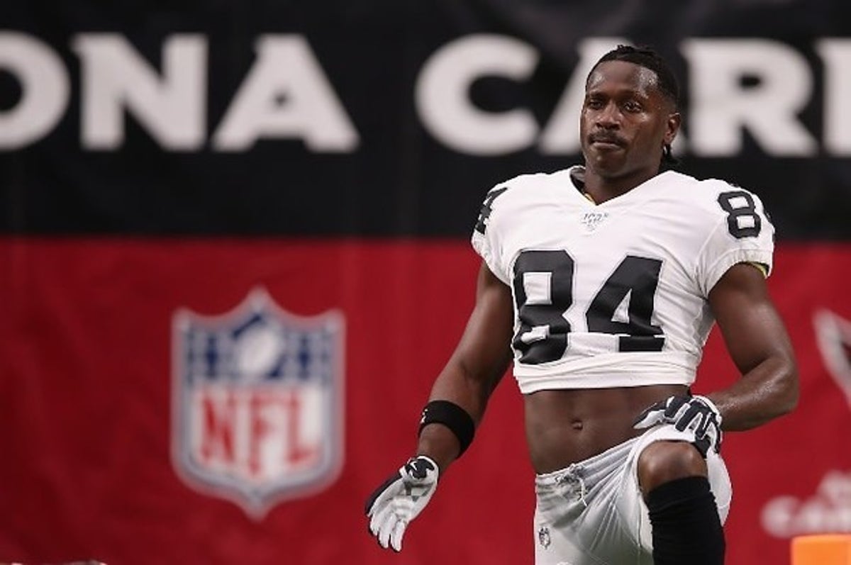 Antonio Brown participates in Raiders' walk-through sessions