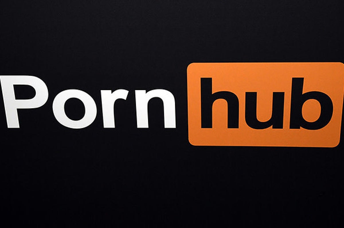 Pornhub Removes Hidden Camera Video Shot in South Carolina College Locker  Room | Complex