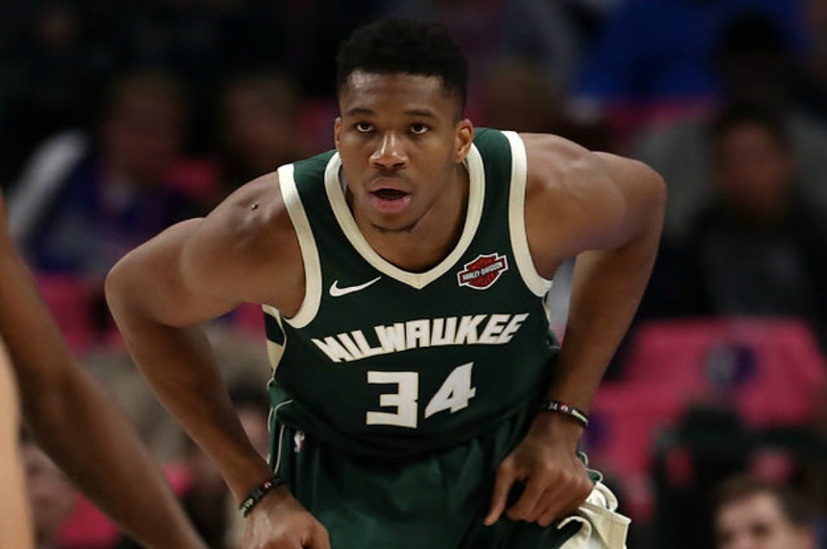 Report: Bucks Confident 'For Quite Some Time' Giannis Will Sign New  Contract, News, Scores, Highlights, Stats, and Rumors