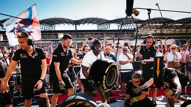 ASAP Ferg links up with the Haas F1® Team to learn the ins and outs of working in the pit crew for a professional race car driver.