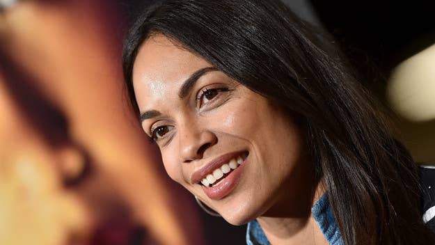 Rosario Dawson claims that she and Democratic presidential candidate, Cory Booker, are able to separate their personal and professional lives.