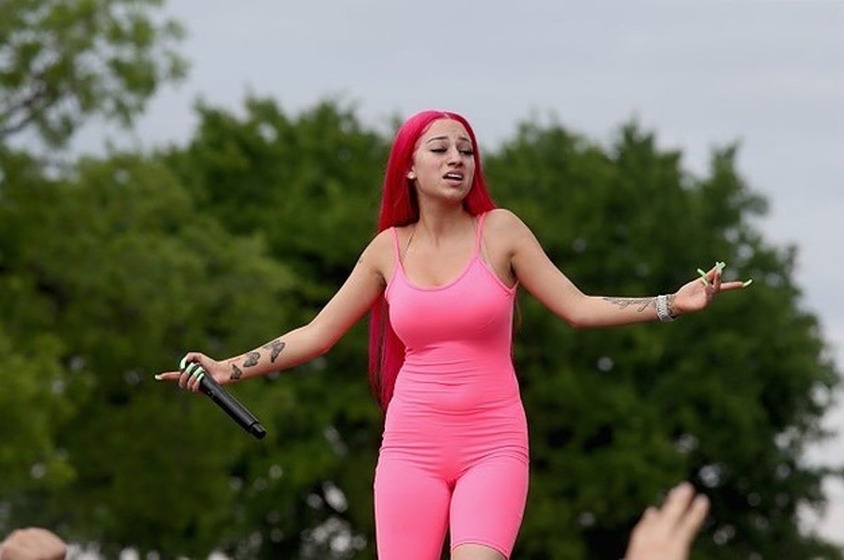 Bhad Bhabie Signs Worldwide Publishing Deal Reportedly Worth $1 Million |  Complex