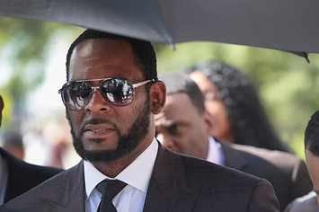 R. Kelly leaves the Leighton Criminal Courts Building following a hearing.