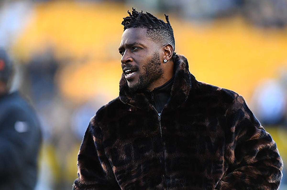 Antonio Brown Posts Tweet Seeking Newer Version of Helmet After Losing  Grievance