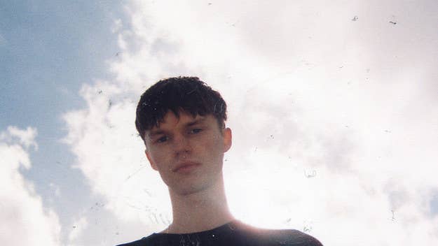 The young English artist's debut project 'summer '17' is an impressive collection of home-recorded alt-pop songs that show so much potential.