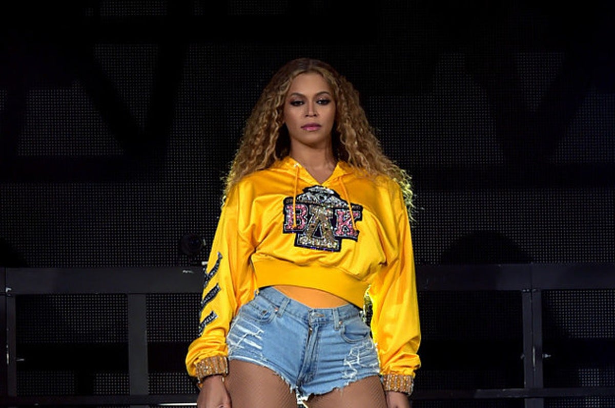 Stream Beyoncé - Never Gonna Love Again (FINAL Original Demo