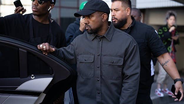Kanye West led a gospel choir in a tribute to the late rapper.