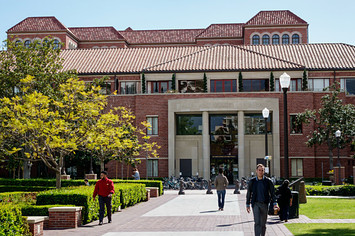 The exterior of the University of Southern California