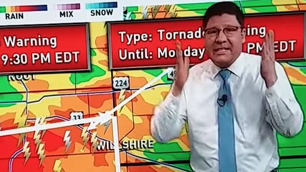 Dayton, Ohio meteorologist Jamie Simpson let viewers have it after a swarm of 'Bachelorette' fans complained about a necessary news break.