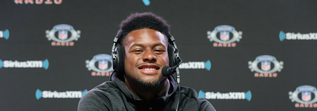 Pittsburgh Steelers' JuJu Smith-Schuster attends high school prom, students  chant 'f--k AB'