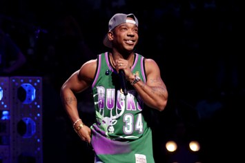 Ja Rule performs during the halftime of the Minnesota Timberwolves and Milwaukee Bucks game