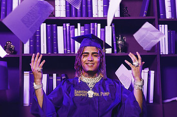 This is a photo of Lil Pump.