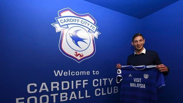 Emiliano Sala's plane lost radar signal while taking the star for his first training session with Cardiff City, FC. 