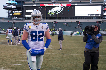 ason Witten #82 of the Dallas Cowboys walks off the field