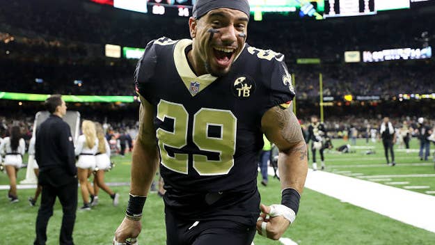 The Saints troll the Eagles using ski masks and Meek Mill's "Dreams and Nightmares (Intro)."