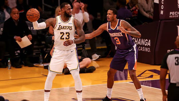The Lakers are looking to make another move, this time targeting former Rockets wing, Trevor Ariza, who is a huge trade target before February's deadline.
