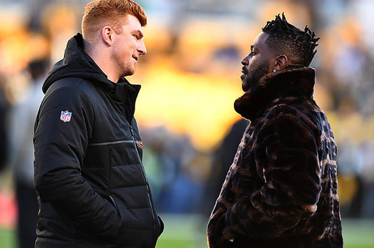 Antonio Brown Reportedly Benched for Bengals Game After Refusing