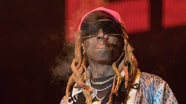 Weezy brings a 'Carter V' cut to the 'Late Show' stage.
