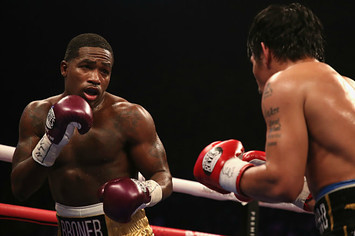 Adrien Broner squares up with Manny Pacquiao