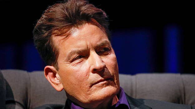 Charlie Sheen's daughter Sami tells 'TMZ' her dad still doesn't support her OnlyFans account but she doesn't mind. "It's totally fine," she said.