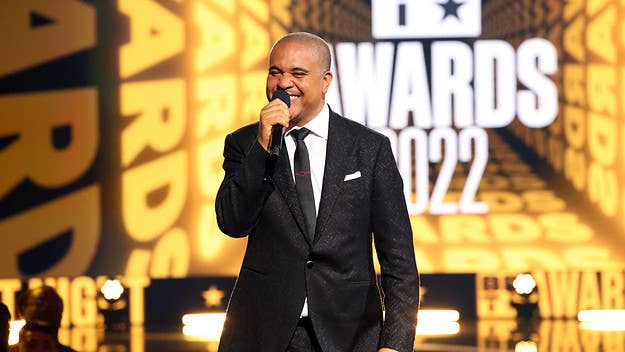 Irv Gotti has shared an emotional video of him signing a deal he says is worth $300 million with rights and brand management company Iconoclast.