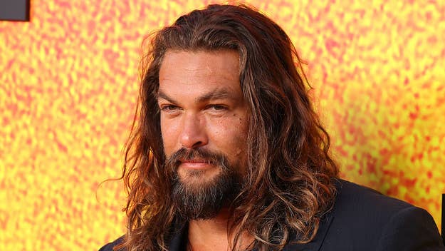 Jason Momoa has gotten rid of his signature locks to protest the use of single-use plastics. The 'Aquaman' actor took to Instagram to reveal the big change.