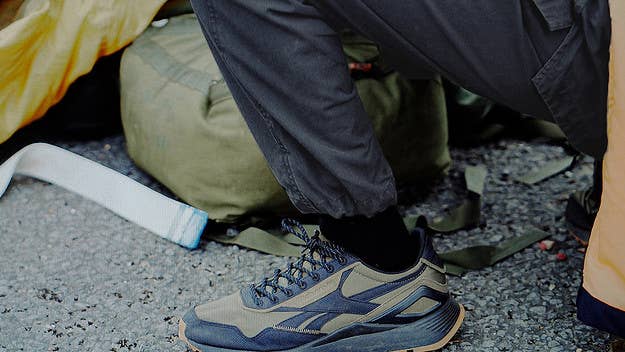 Taking on the Classic Legacy AZ silhouette, the collaborative project pays homage to maharishi’s military influences as well as experimental flight jackets.