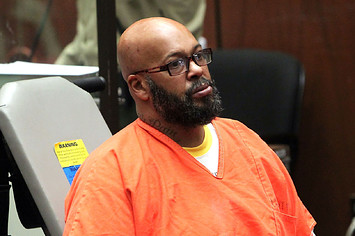 Suge Knight pictured in court on robbery charges in 2015