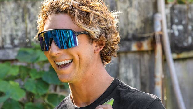 Skaters &amp; Surfers All See the World Differently, With Their Own Perspectives and Ideas -- Read How Sunglass Hut &amp; Oakley Can Help You See the World Differently 