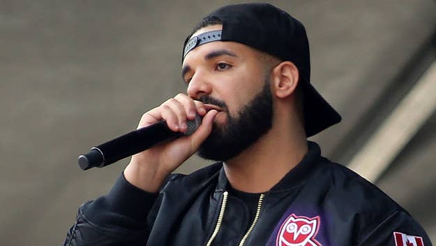 Drake has offered fans and critics alike some claimed clarity after being named among a number of celebs in connection with brief private flights.