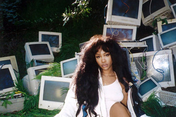 The cover for a deluxe SZA album is pictured