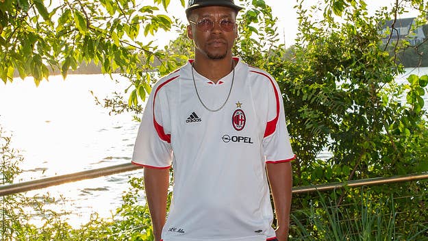 Lupe Fiasco took to Twitter to discuss his problems with his former label Atlantic Records, which the Chicago rapper was signed to from 2005 to 2009.