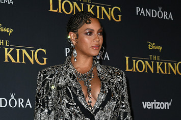 Beyoncé attends the premiere of Disney's "The Lion King" at Dolby Theatre on July 09, 2019