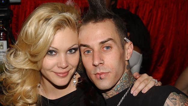 Just two weeks after Travis Barker tied the knot with Kourtney Kardashian, the Blink 182 drummer's ex-wife Shanna Moakler is auctioning off her engagement ring
