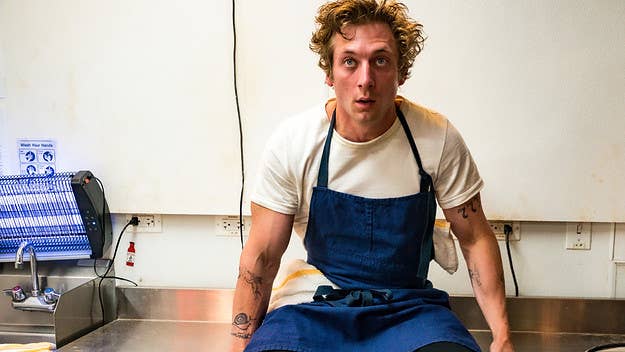 FX's latest show starring Jeremy Allen White shows us the realities and stress of owning a restaurant while dealing with the truth about family, grief and loss.