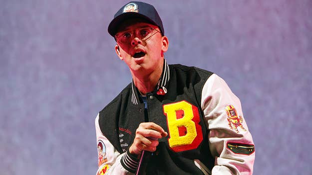 Logic took to Twitter early Tuesday to respond to a rumor that he dissed TDE's Reason on his recent DJ Premier-produced single "Vinyl Days."
