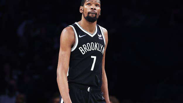 According to Shams Charania of the Athletic, Kevin Durant has asked Brooklyn Nets owner Joseph Tsai to choose between him and head coach Steve Nash.