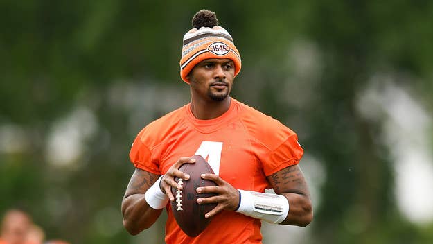 Thirty women who accused Cleveland Browns quarterback Deshaun Watson of sexual misconduct have settled with his former team, the Houston Texans.