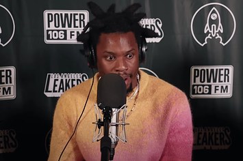 Denzel Curry freestyles during recent L.A. Leakers appearance.