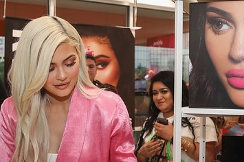 Kylie Jenner defends ‘unsanitary’ lab pics: ‘I would never bypass protocols’