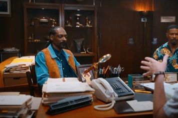 Jamie Foxx and Snoop Dogg trailer screenshot