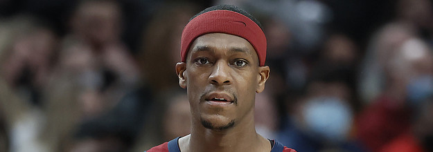 Cavs guard Rajon Rondo reportedly pulled a gun on his wife and threatened  to kill her during an argument.