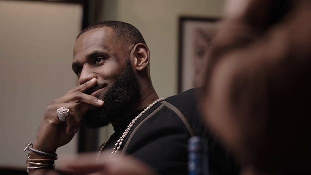 Ahead of this week’s episode of 'The Shop,' an exclusive clip features LeBron James breaking down who he wants to play basketball with the most.

